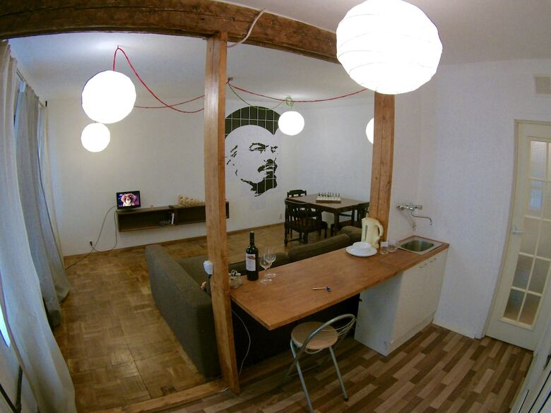 Apartment On Admiralteyskiy 10