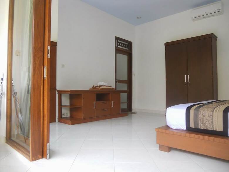 Bed & Breakfast Gili Smile Bungalows