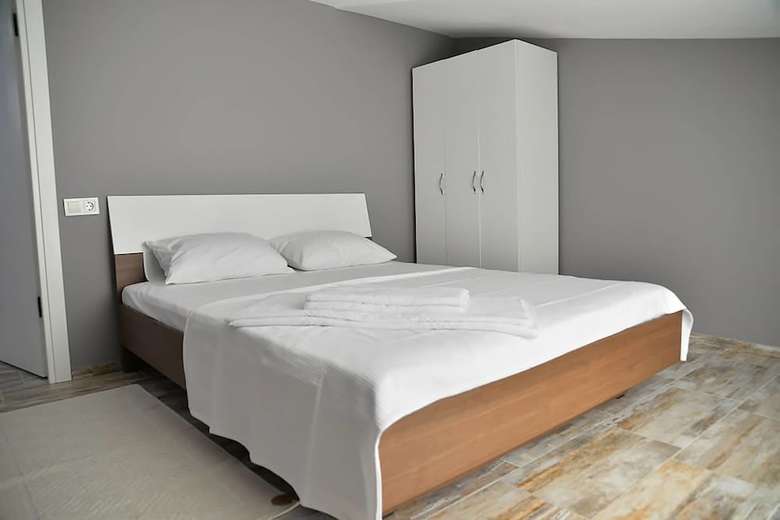 Vavilla Apartment