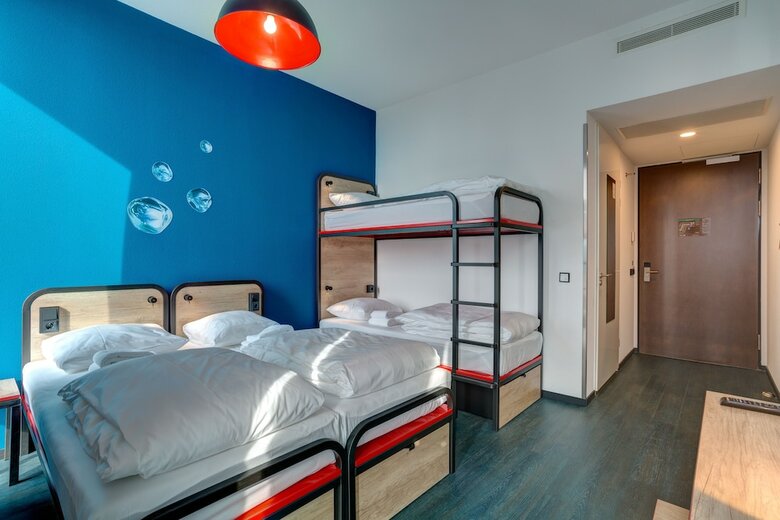 Meininger Hotel Amsterdam Amstel