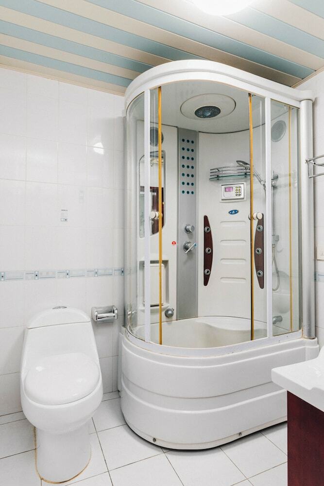 Jiayuhuxiao Apartment