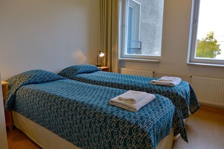 Hotel T��l� Towers