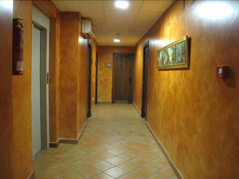 Hotel Rural Hojaranzos