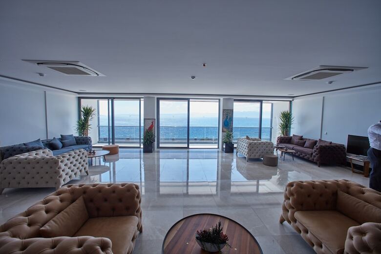 Nowness Hotel