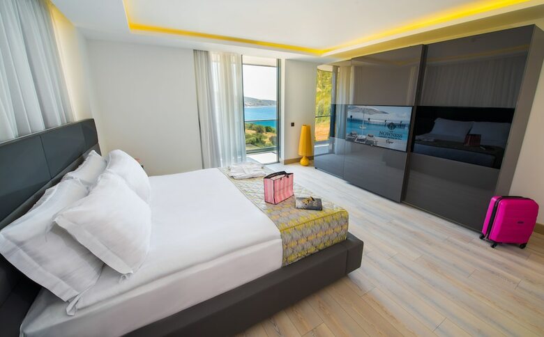 Nowness Hotel