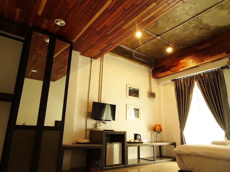 Hotel The Warehouse Chiang Mai