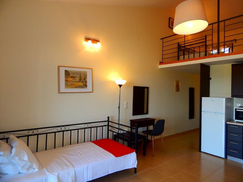 Apartamentos Kripis Studio Paliouri