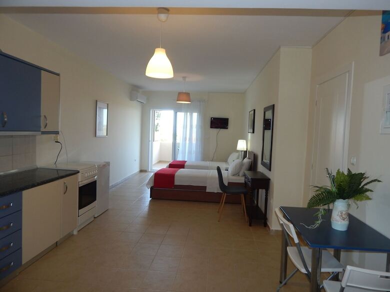 Apartamentos Kripis Studio Paliouri