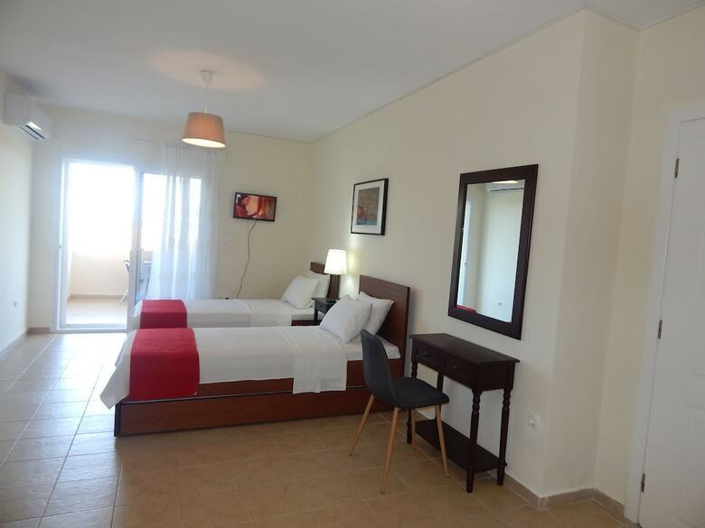 Apartamentos Kripis Studio Paliouri