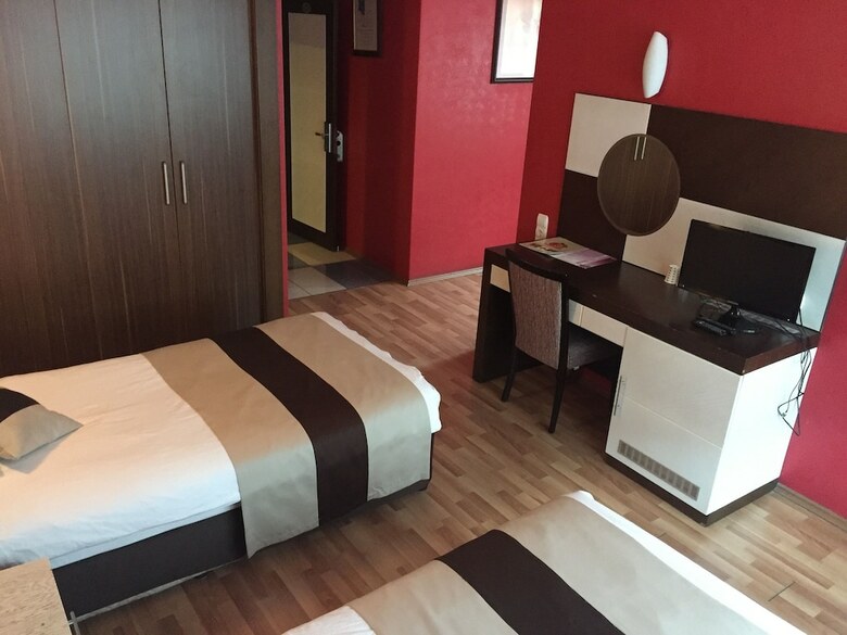 Hotel Cimenler Otel