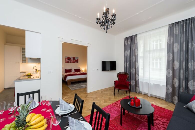 Love To Live Apartments