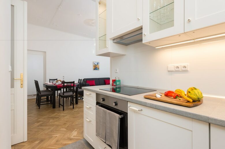Love To Live Apartments