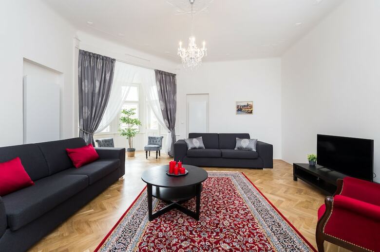 Love To Live Apartments