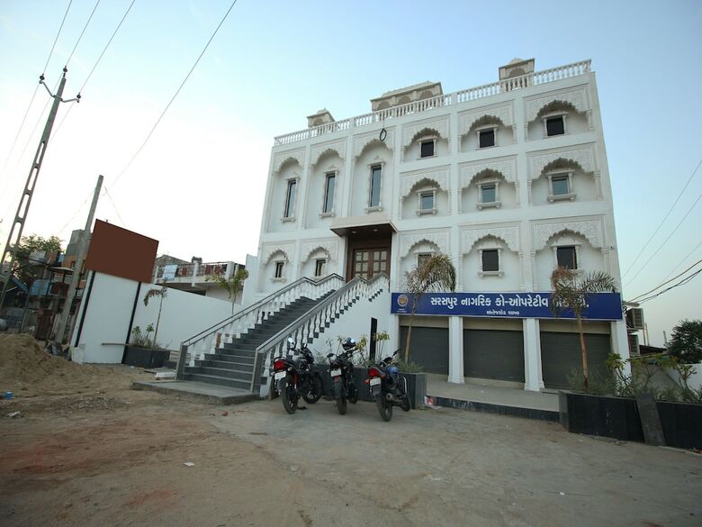 Oyo 3783 Hotel Bhavani Palace