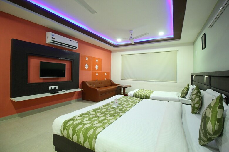 Oyo 3788 Sadbhav Hotel