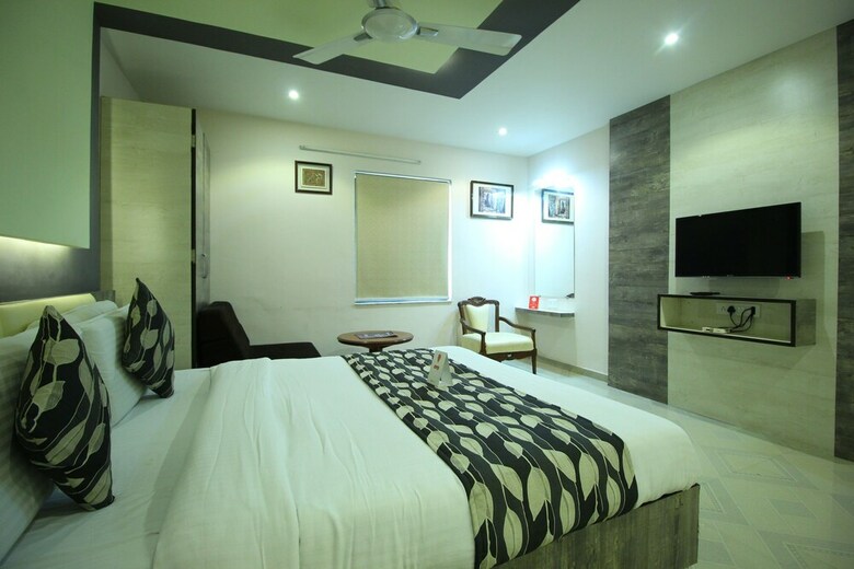 Oyo 3788 Sadbhav Hotel