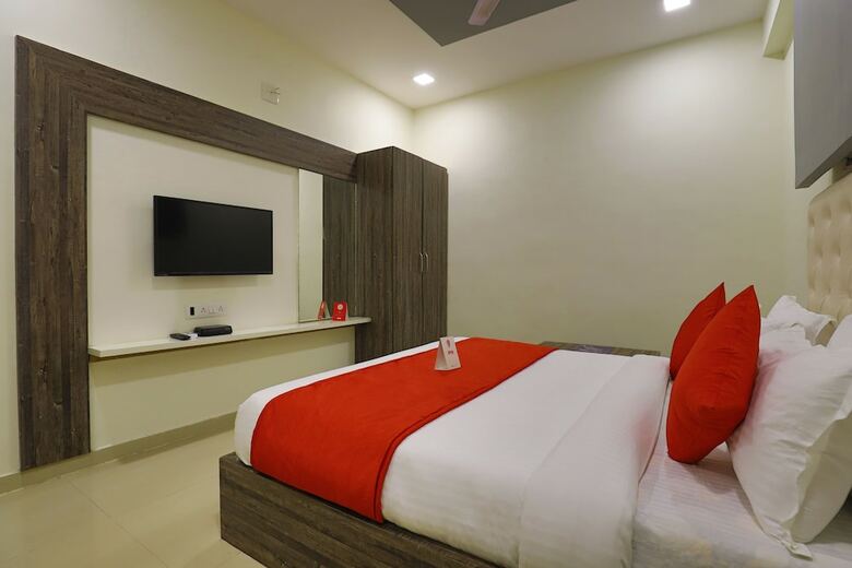 Oyo 10129 Hotel Stay Inn