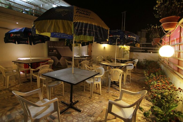 Oyo 3304 Hotel Valentines