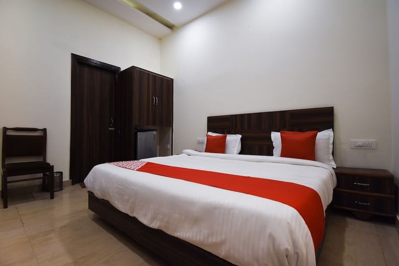 Oyo 9727 Hotel Welcome Inn 2