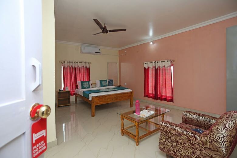 Hotel Oyo 9009 Near Railway Station