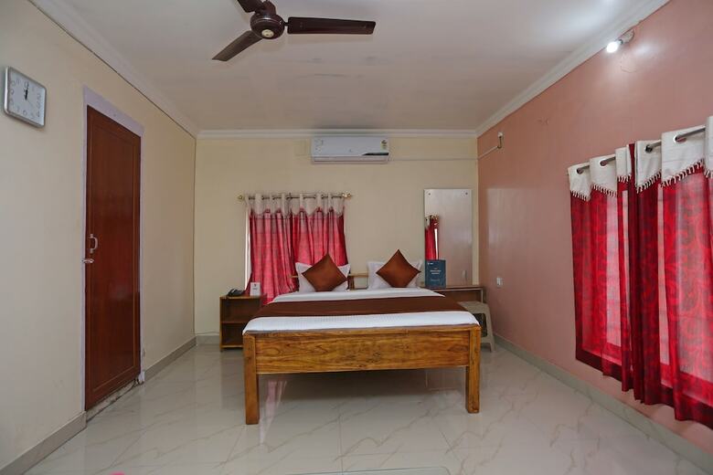 Hotel Oyo 9009 Near Railway Station