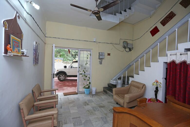 Hotel Oyo 9009 Near Railway Station