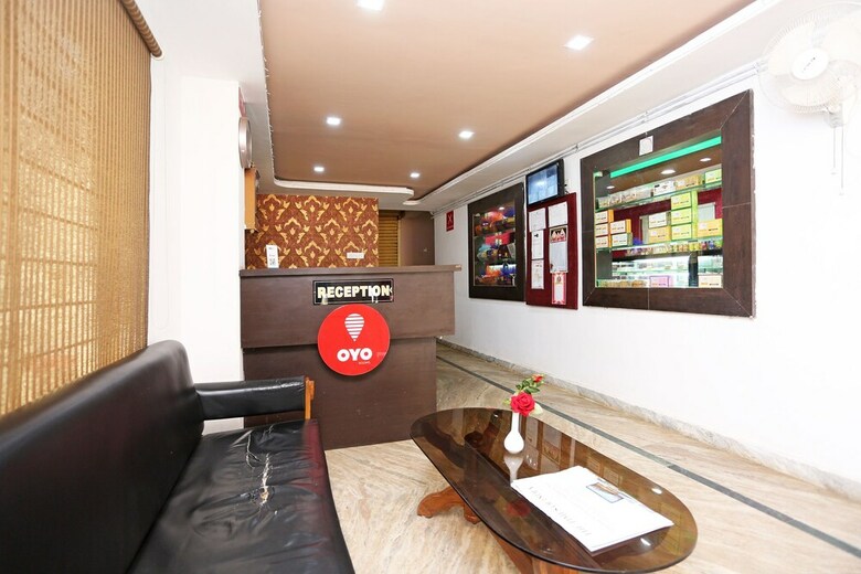 Hotel Oyo 3393 Midway Inn