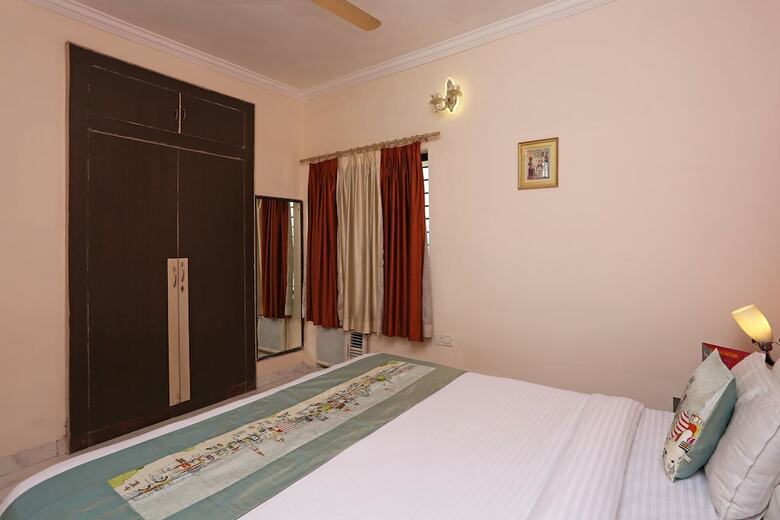 Hotel Oyo Flagship 172 Forum Mall