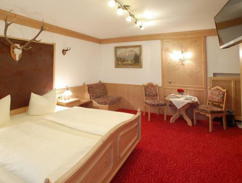 Hostal Hotel - Gasthof Gebirgsh�usl
