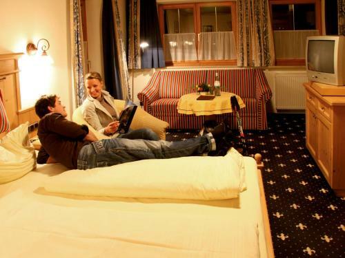 Hostal Hotel - Gasthof Gebirgsh�usl