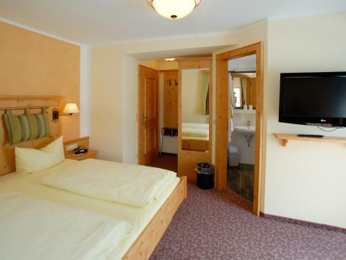 Hostal Hotel - Gasthof Gebirgsh�usl
