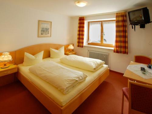 Hostal Hotel - Gasthof Gebirgsh�usl