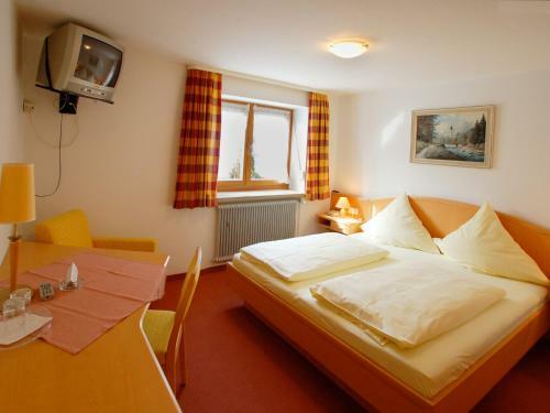 Hostal Hotel - Gasthof Gebirgsh�usl