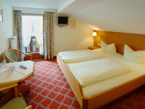 Hostal Hotel - Gasthof Gebirgsh�usl