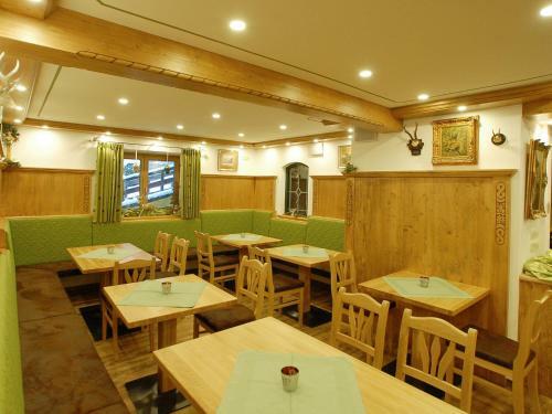 Hostal Hotel - Gasthof Gebirgsh�usl