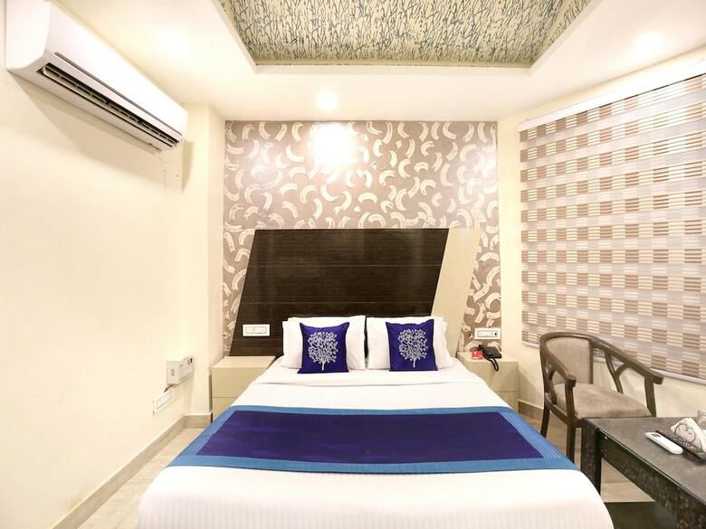 Hotel Oyo 9634 Sector 42