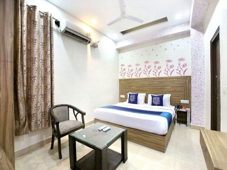 Hotel Oyo 9634 Sector 42