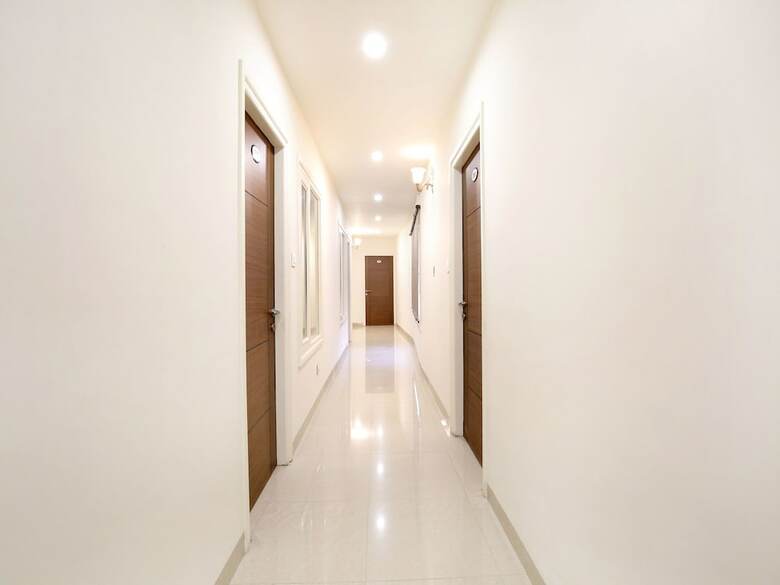 Oyo 8954 Hotel Joy
