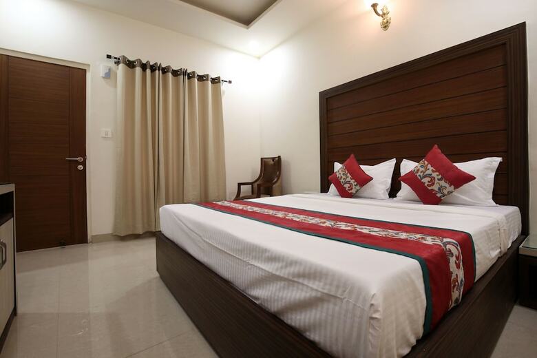 Oyo 8954 Hotel Joy