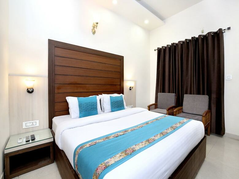 Oyo 8954 Hotel Joy