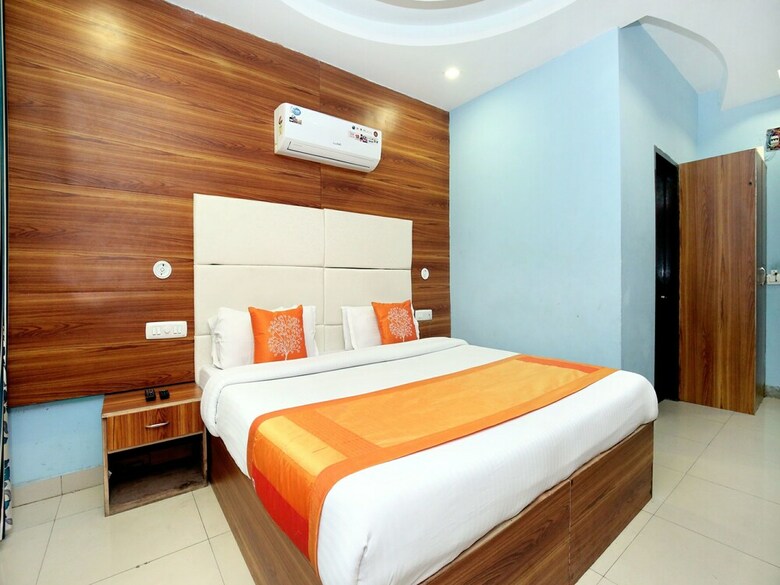 Oyo 8622 Hotel Grand Inn