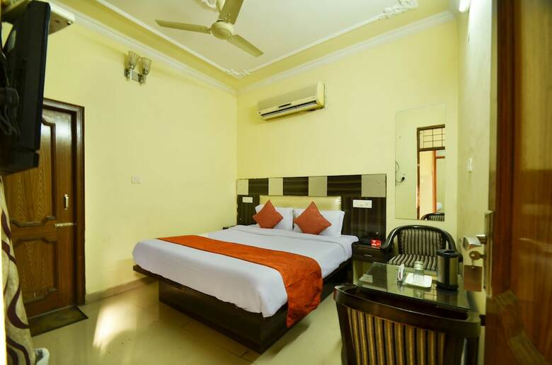 Hotel Oyo 8073 Grand Residency
