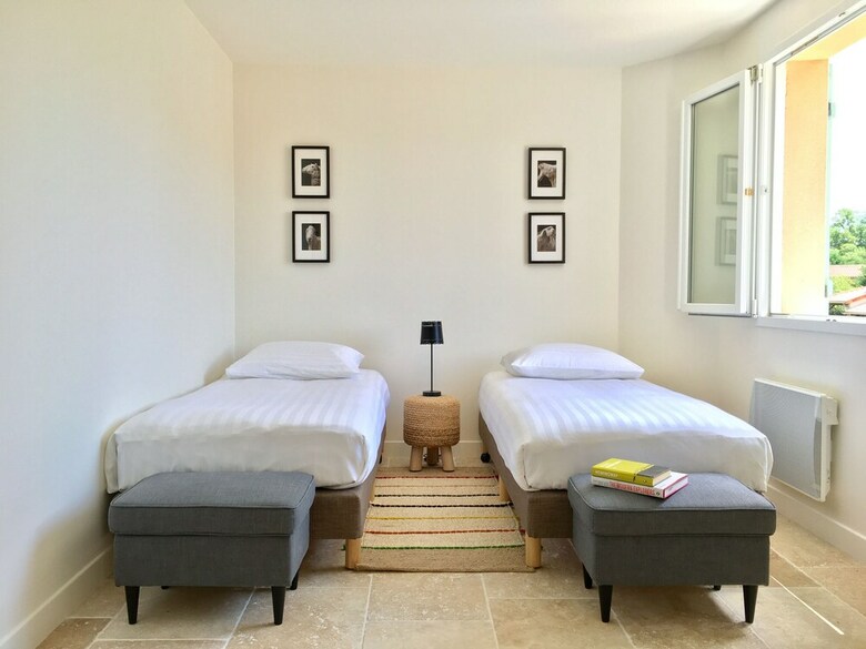 Villa 111
