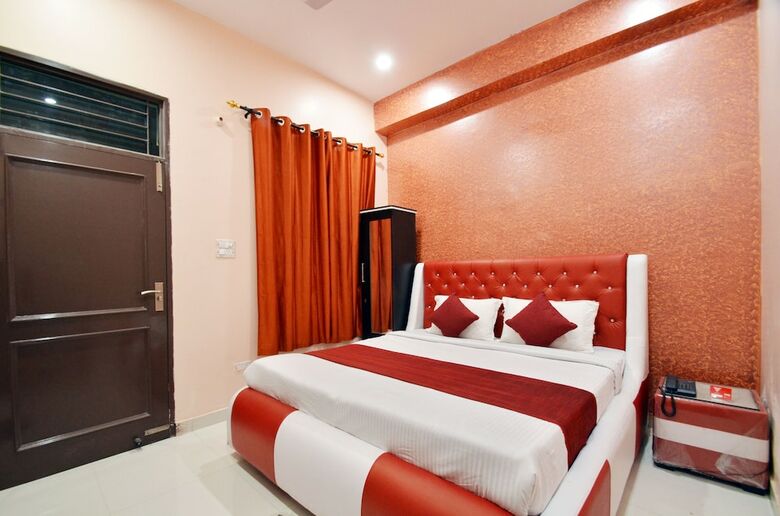 Oyo 8452 Hotel New Arya 2