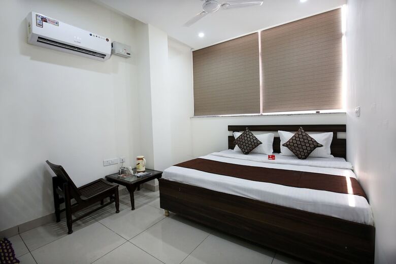 Hotel Oyo 8959 New Dk Palace