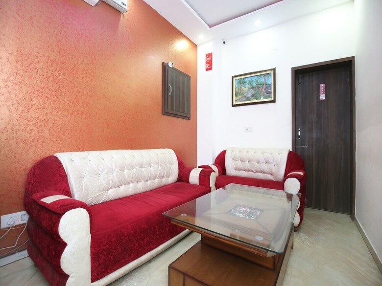 Hotel Oyo 8959 New Dk Palace