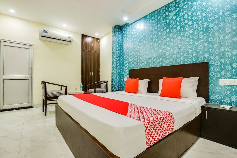 Oyo 9040 Hotel Alpine
