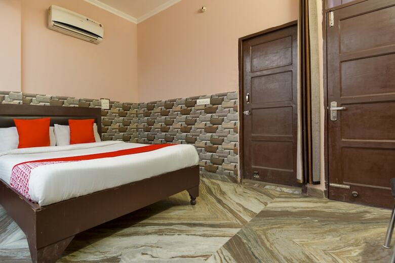 Oyo 9740 Hotel Him Sagar