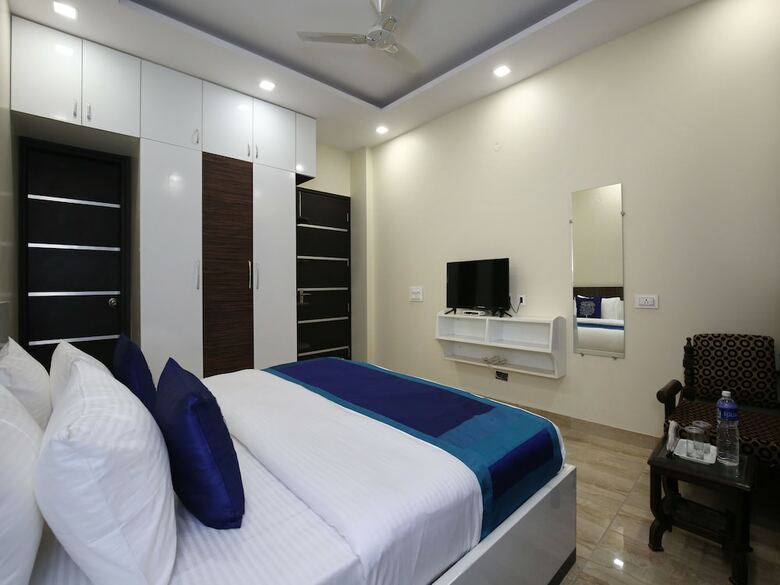 Hotel Oyo 9940 Shashank Villa
