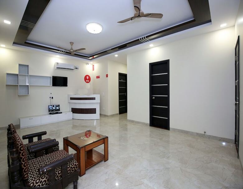 Hotel Oyo 9940 Shashank Villa